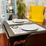 Charming One Bedroom Flat Lizbona