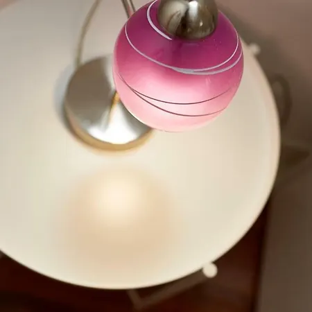 Charming One Bedroom Flat *